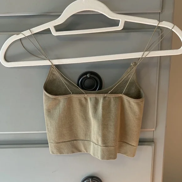 Urban Outfitters Crop Top - Picture 4 of 5